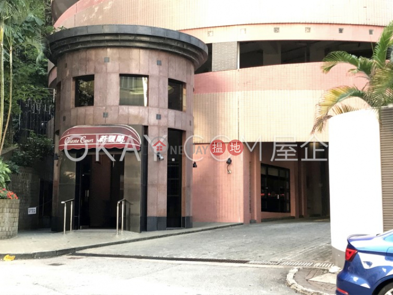 HK$ 2,100萬蔚雲閣|灣仔區|3房2廁,實用率高,極高層,露台蔚雲閣出售單位