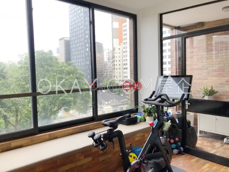 Efficient 3 bedroom with balcony & parking | Rental 1A Cox\'s Road | Yau Tsim Mong | Hong Kong, Rental | HK$ 75,000/ month