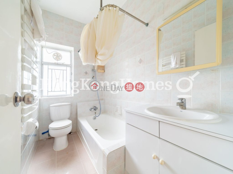 Property Search Hong Kong | OneDay | Residential Sales Listings | 3 Bedroom Family Unit at Repulse Bay Garden | For Sale