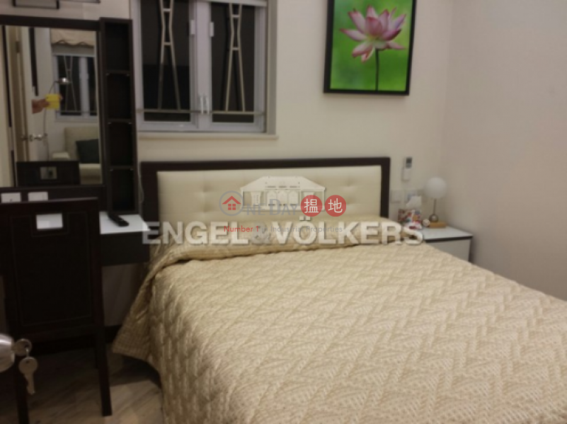 HK$ 10.5M, 33-35 ROBINSON ROAD, Central District, 2 Bedroom Flat for Sale in Central Mid Levels