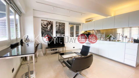 Charming 1 bedroom with terrace | For Sale | Bic Wah Court 碧華閣 _0