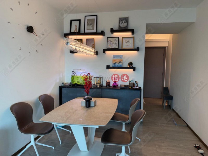 Property Search Hong Kong | OneDay | Residential Sales Listings Three bedrooms, one apartment, multi-purpose in SORRENTO