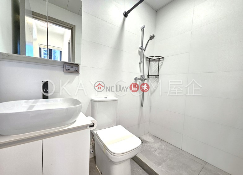 HK$ 29,800/ month Sung Lan Mansion Wan Chai District | Charming 2 bedroom on high floor | Rental