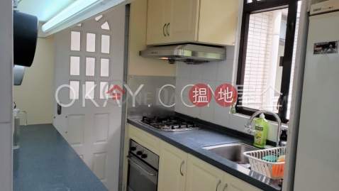 Stylish 3 bedroom with parking | Rental, Wing Fook Court 永福閣 | Eastern District (OKAY-R21519)_0