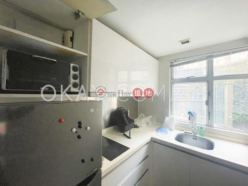 HK$ 8M | Windsor Court, Western District Generous 1 bedroom with terrace | For Sale