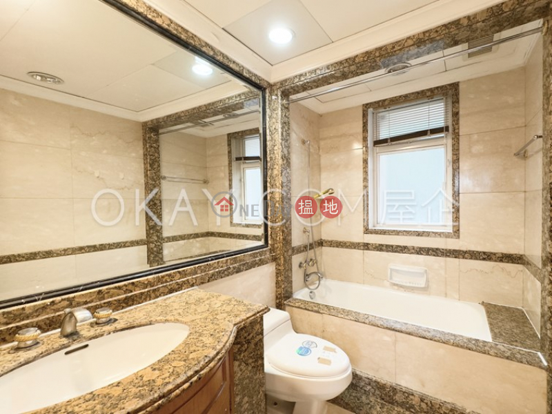 Property Search Hong Kong | OneDay | Residential | Sales Listings | Beautiful 3 bedroom on high floor with parking | For Sale