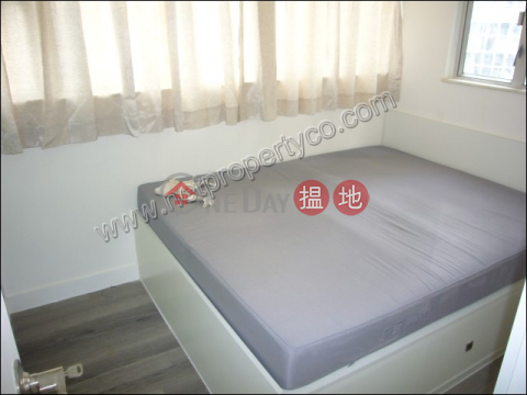 One good size bedroom unit for Rent in Wan Chai|Kwong Tak Building(Kwong Tak Building)Rental Listings (A041723)_0