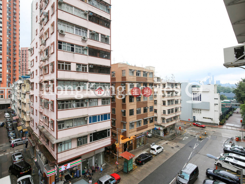 Property Search Hong Kong | OneDay | Residential Rental Listings 3 Bedroom Family Unit for Rent at 7-9 Wun Shan Street