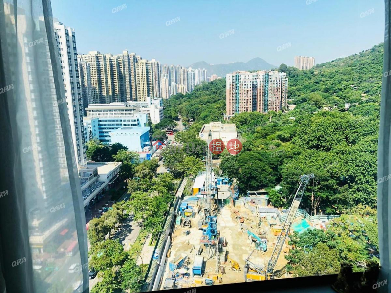 Property Search Hong Kong | OneDay | Residential | Sales Listings, Handsome Court Block 1 | 3 bedroom High Floor Flat for Sale