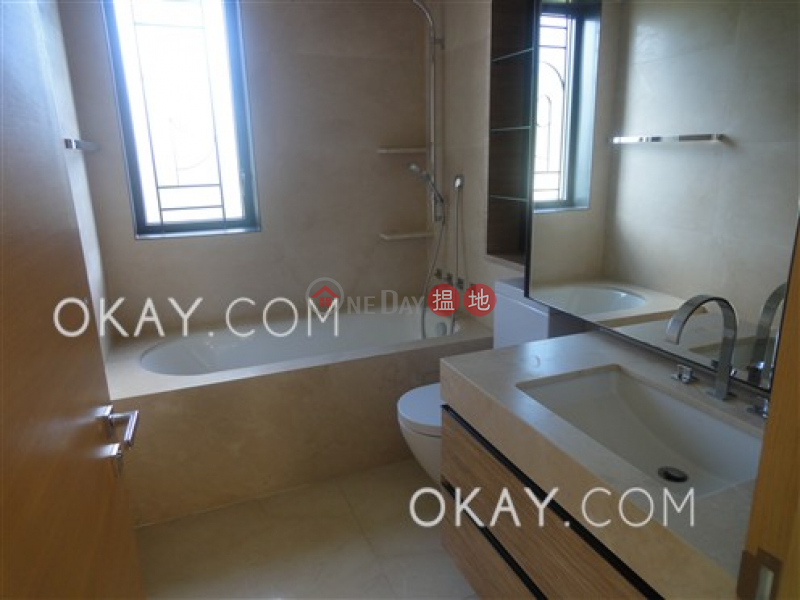 HK$ 160,000/ month, Belgravia | Southern District Gorgeous 4 bedroom on high floor with parking | Rental