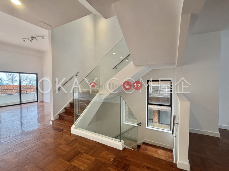 Beautiful house with sea views, terrace & balcony | For Sale | Orient Crest 東廬 Sales Listings