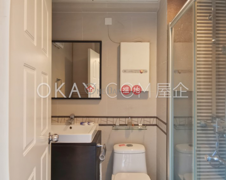 HK$ 13.5M, Sunrise House, Central District Elegant 1 bedroom with terrace | For Sale