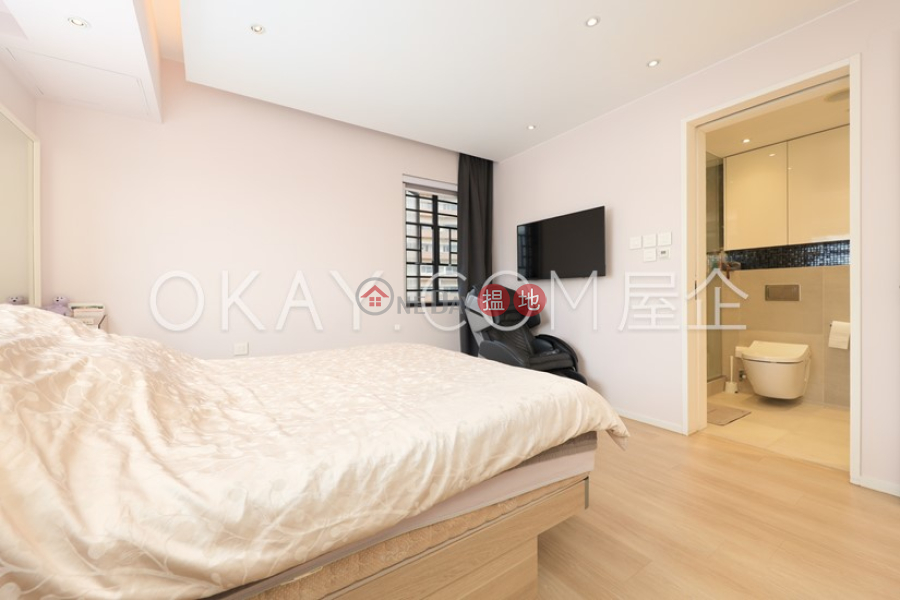 3房2廁,實用率高,極高層,海景雲峰大廈出售單位|雲峰大廈(Summit Court)出售樓盤 (OKAY-S175797)