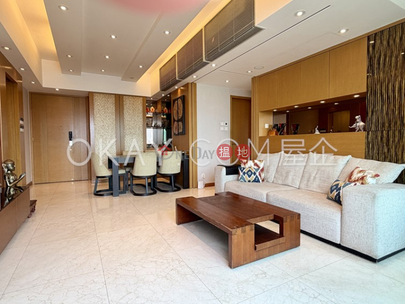 Luxurious 3 bedroom on high floor with balcony | For Sale | Parc Palais Tower 9 君頤峰9座 Sales Listings