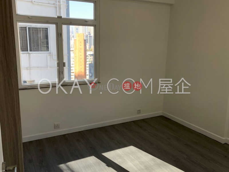 Lovely 3 bedroom on high floor with parking | For Sale | Winfield Gardens 永富苑 Sales Listings