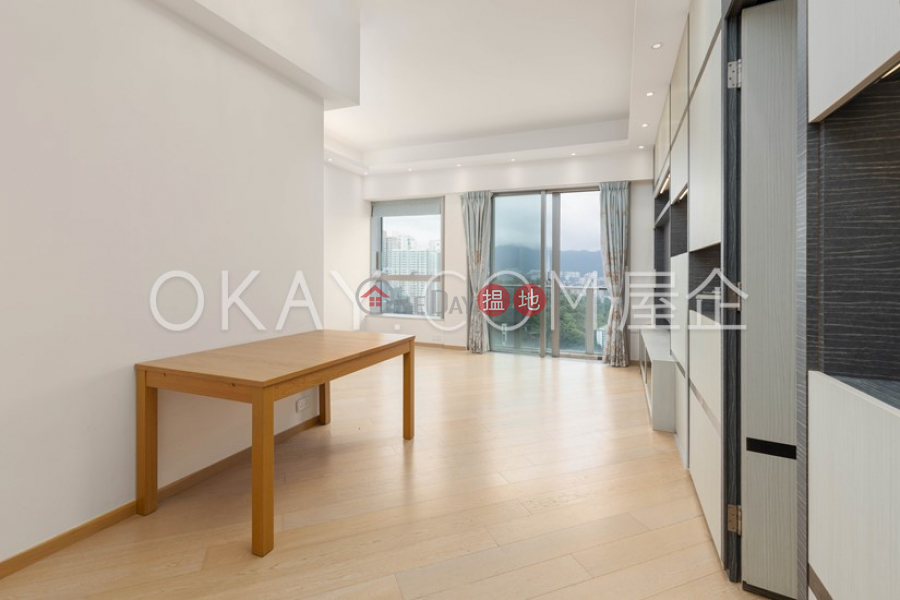 Luxurious 3 bedroom on high floor with balcony | For Sale | Chatham Gate 昇御門 Sales Listings