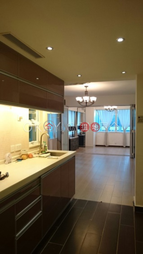 Intimate 2 bedroom with sea views | Rental | Lok Go Building 樂高大廈 _0