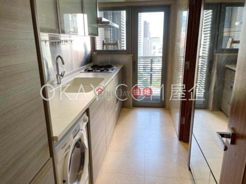 Charming 3 bedroom with balcony & parking | Rental 11 Tai Hang Road | Wan Chai District, Hong Kong Rental HK$ 43,000/ month
