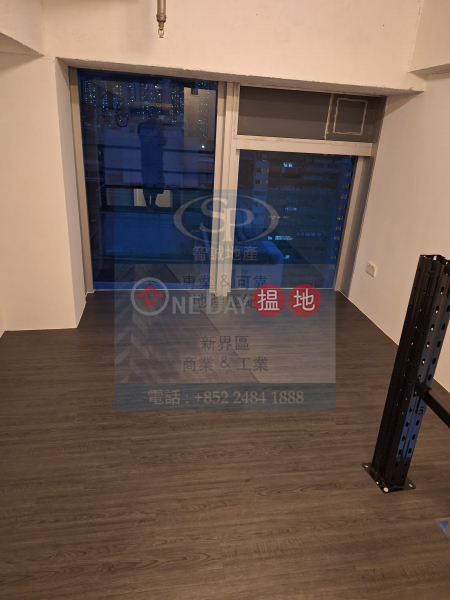 HK$ 8,800/ month The Star, Kwai Tsing District, Kwai Chung The Star: with the loft, suitable for office or studio