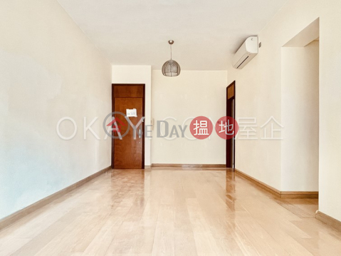 Nicely kept 3 bedroom on high floor with balcony | For Sale | No 31 Robinson Road 羅便臣道31號 _0