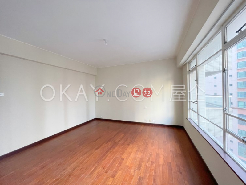 HK$ 67,200/ month | Macdonnell House, Central District | Efficient 4 bedroom with balcony & parking | Rental