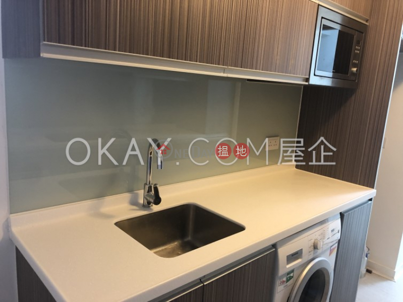 HK$ 8M Discovery Bay, Phase 5 Greenvale Village, Greenery Court (Block 1) | Lantau Island Generous 3 bedroom with sea views & balcony | For Sale