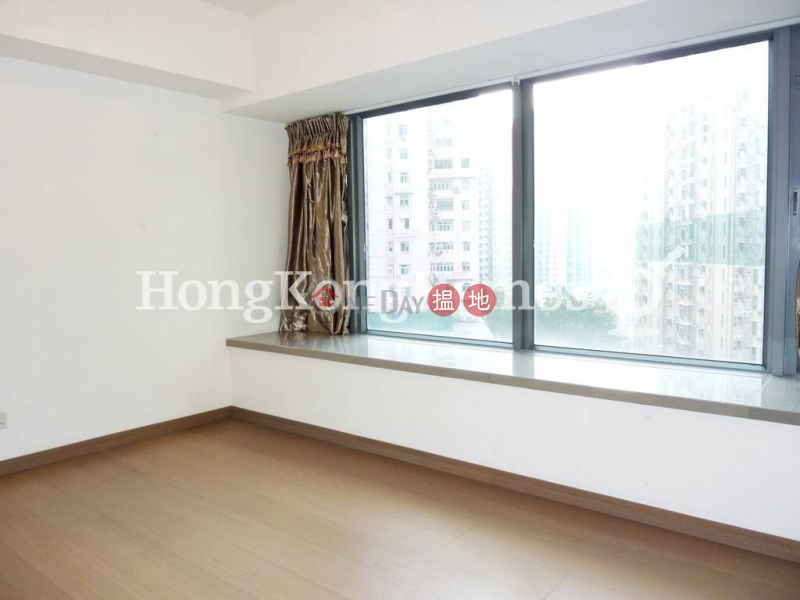 2 Bedroom Unit at Centre Point | For Sale, 72 Staunton Street | Central District | Hong Kong, Sales HK$ 13M