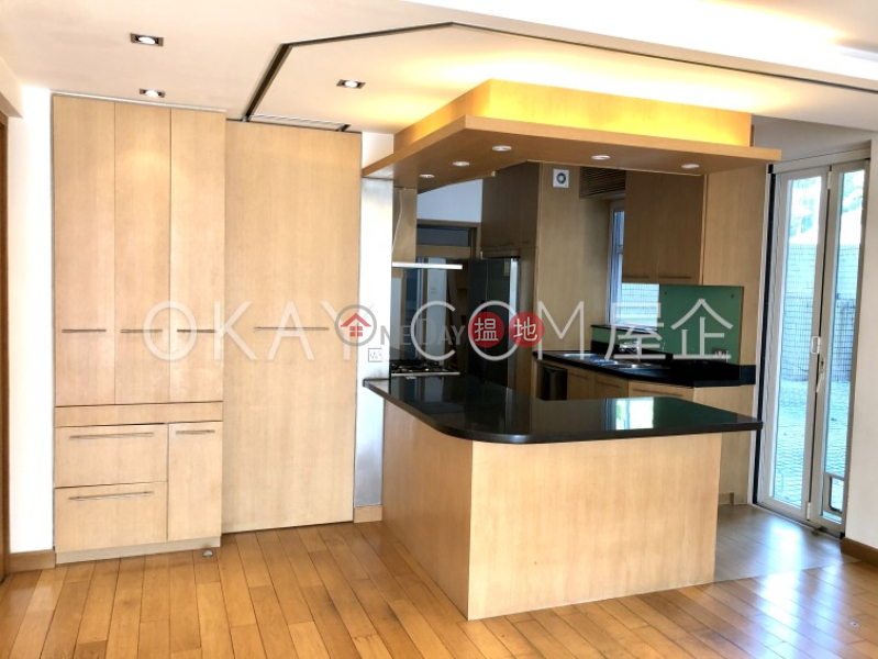 Efficient 3 bedroom with sea views & terrace | For Sale | 10 Discovery Bay Road | Lantau Island Hong Kong, Sales, HK$ 16.75M