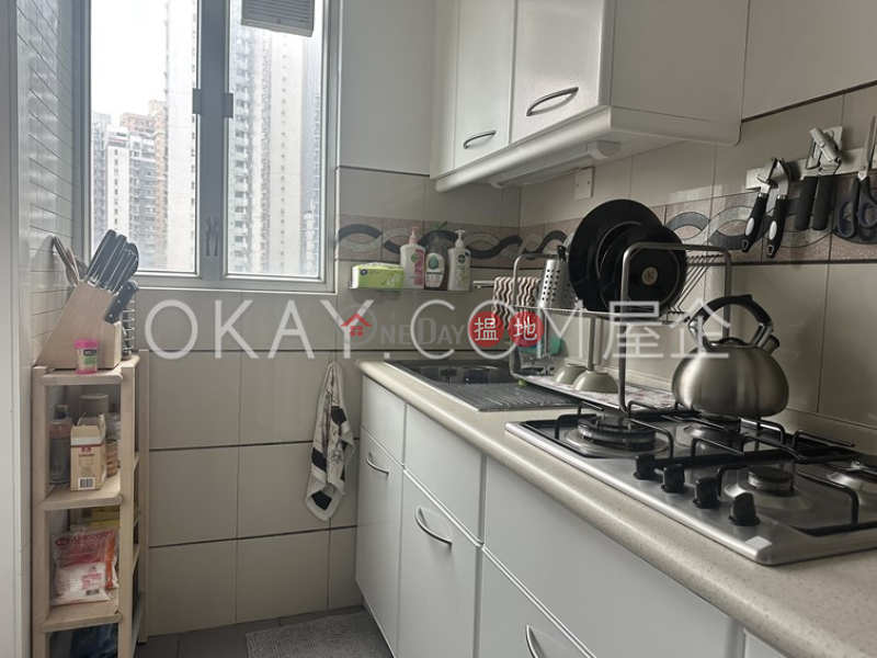 HK$ 33,000/ month | The Rednaxela, Western District | Generous 2 bedroom on high floor | Rental