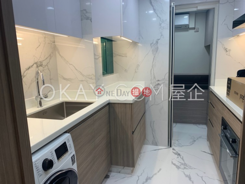 HK$ 10.5M | Discovery Bay, Phase 13 Chianti, The Barion (Block2) Lantau Island | Nicely kept 3 bed on high floor with sea views | For Sale