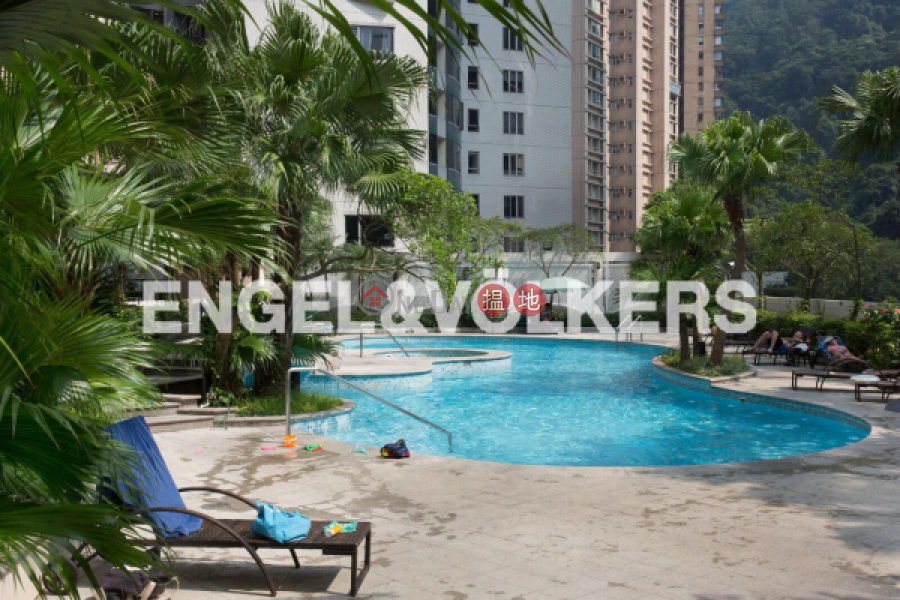 2 Bedroom Flat for Sale in Central Mid Levels | Hillsborough Court 曉峰閣 Sales Listings
