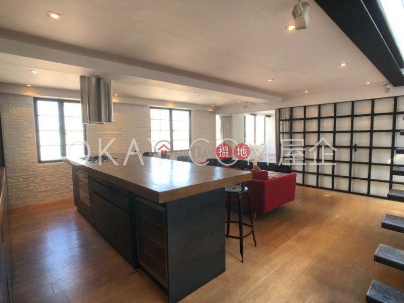 HK$ 28.8M Wing Cheung Court, Western District | Unique 1 bedroom on high floor with rooftop & parking | For Sale