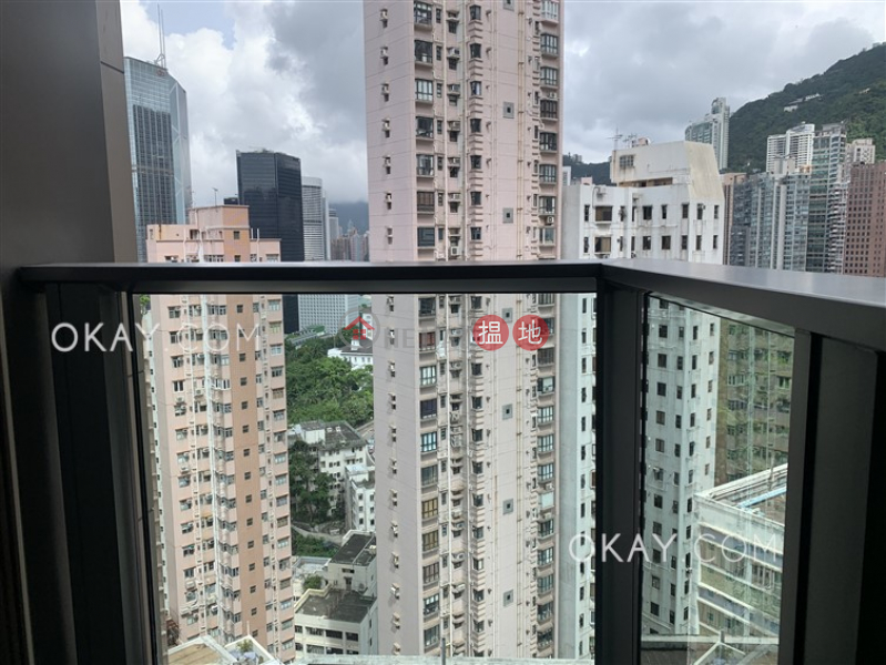 2房1廁,實用率高,露台《安峰大廈出租單位》|110-118堅道 | 西區香港出租HK$ 35,400/ 月