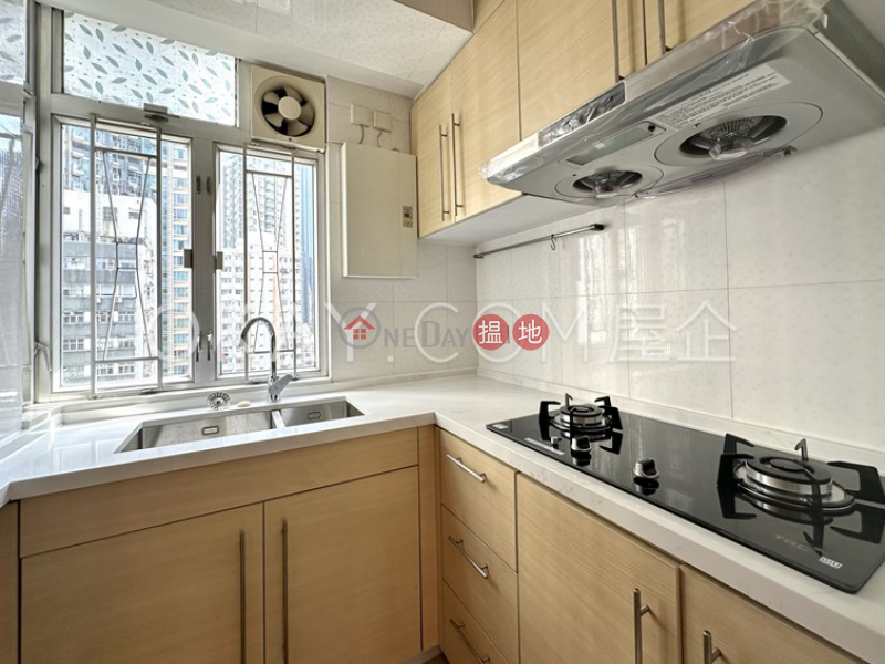 Charming 2 bedroom on high floor | For Sale | Shu Tak Building 樹德大廈 Sales Listings