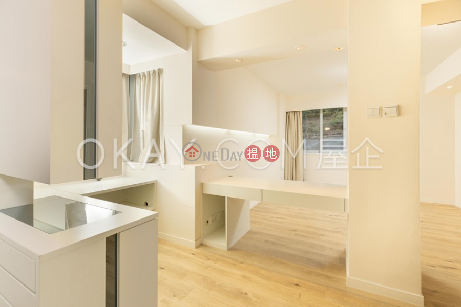 Nicely kept 1 bedroom with balcony & parking | Rental | 54-56 Blue Pool Road | Wan Chai District Hong Kong Rental HK$ 45,000/ month