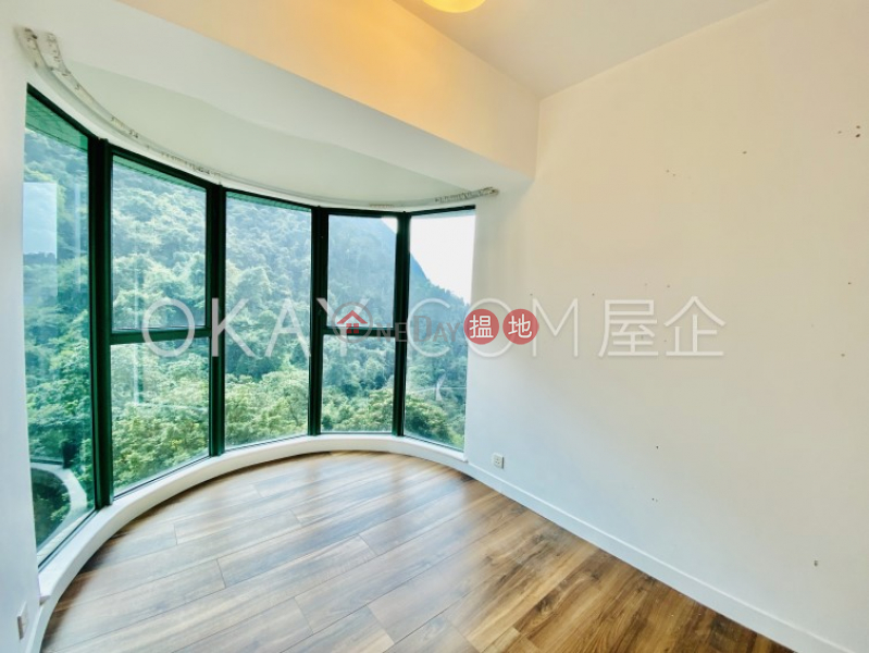HK$ 35,000/ month Hillsborough Court | Central District | Nicely kept 2 bedroom in Mid-levels Central | Rental