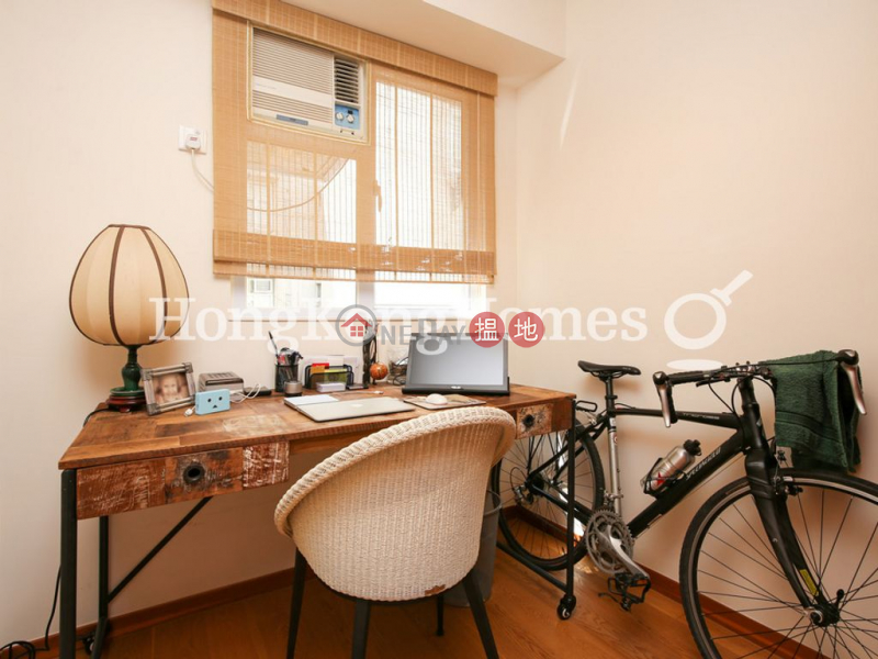 HK$ 30,000/ month, Fullview Villa Wan Chai District 3 Bedroom Family Unit for Rent at Fullview Villa