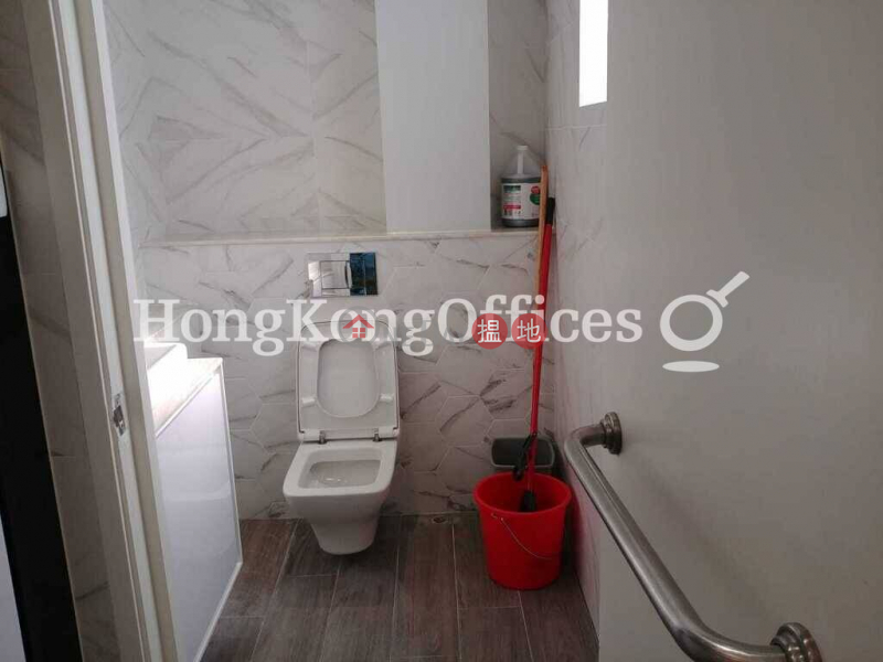 Office Unit for Rent at Supreme Commercial Building | 368 King\'s Road | Eastern District | Hong Kong Rental HK$ 39,550/ month