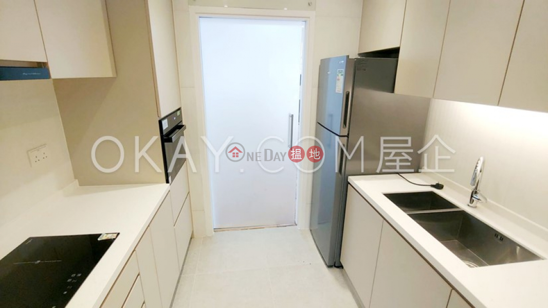 Rare 2 bedroom with parking | For Sale, Tower 1 Regent On The Park 御花園 1座 Sales Listings | Eastern District (OKAY-S26212)
