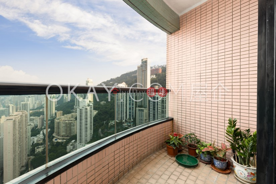Exquisite 3 bed on high floor with harbour views | Rental | Dynasty Court 帝景園 Rental Listings