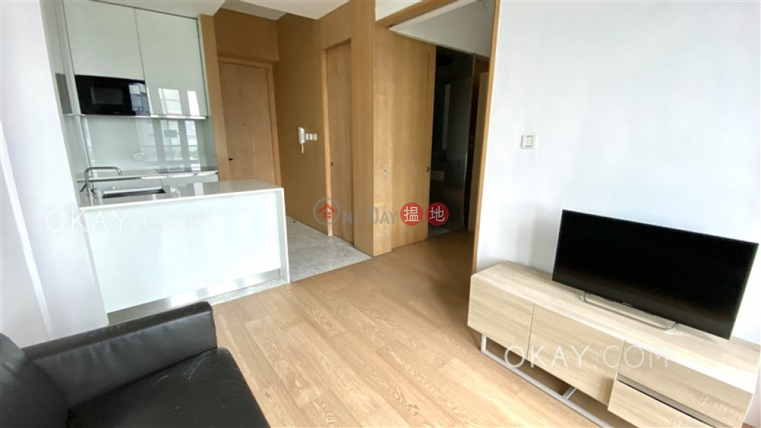 Generous 1 bedroom with balcony | For Sale | 212 Gloucester Road | Wan Chai District | Hong Kong, Sales HK$ 10M