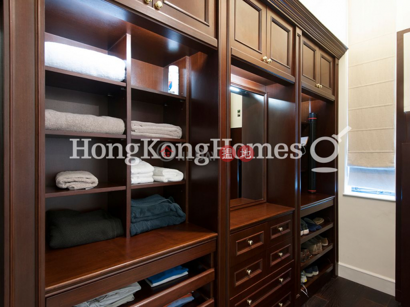 Property Search Hong Kong | OneDay | Residential Rental Listings 3 Bedroom Family Unit for Rent at 35 Bonham Road