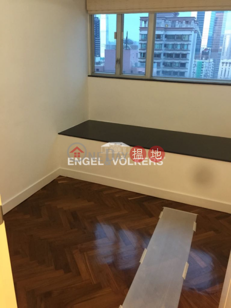 3 Bedroom Family Flat for Rent in Mid Levels West | The Rednaxela 帝華臺 Rental Listings