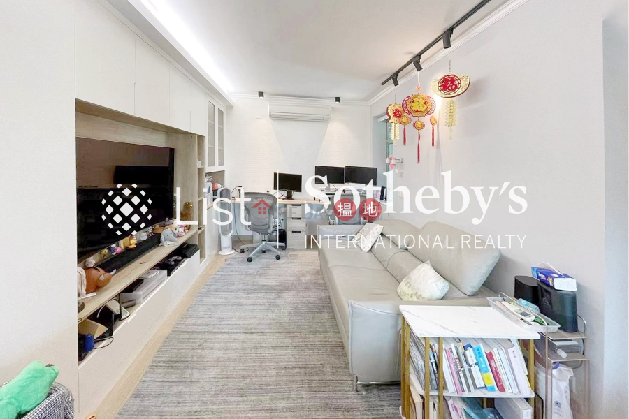 HK$ 32,000/ month Royal Court Wan Chai District | Property for Rent at Royal Court with 3 Bedrooms