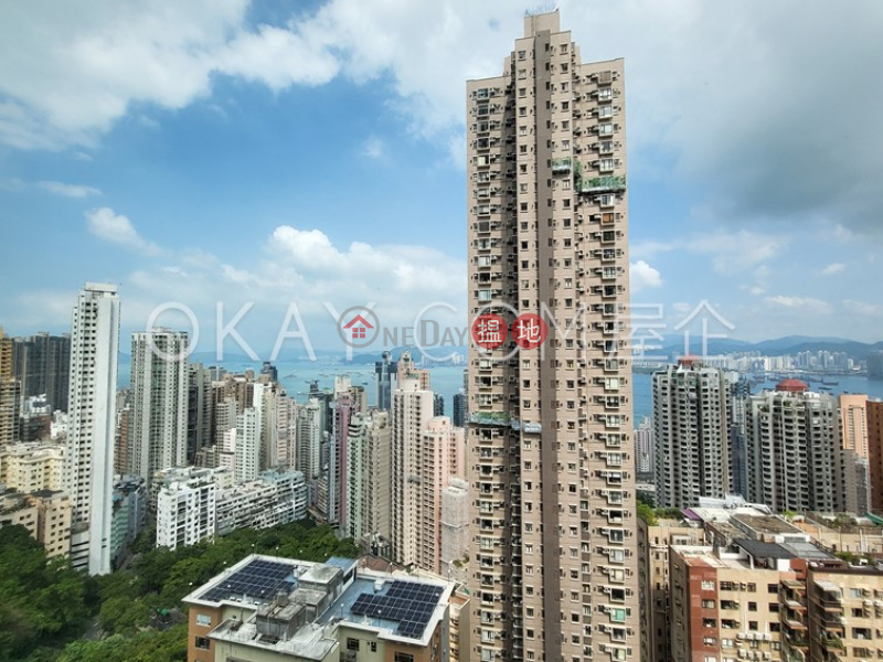 Nicely kept 3 bedroom with parking | For Sale | Imperial Court 帝豪閣 Sales Listings