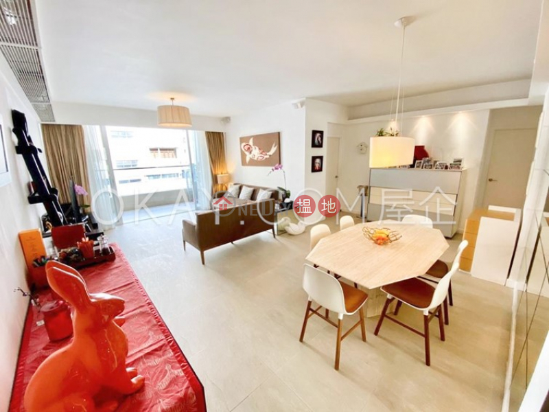 Tasteful 3 bedroom with balcony & parking | For Sale | Mayflower Mansion 梅苑 Sales Listings
