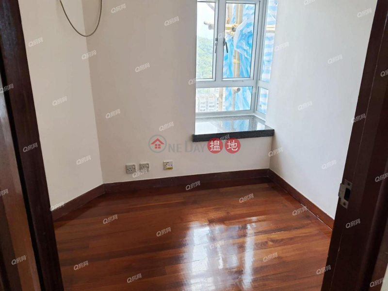 Property Search Hong Kong | OneDay | Residential | Rental Listings | Tower 4 Phase 1 Metro City | 3 bedroom High Floor Flat for Rent