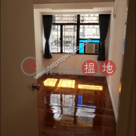 Spacious Apartment in Fortress Hill For Rent | Kin Ming Building 建明大廈 _0