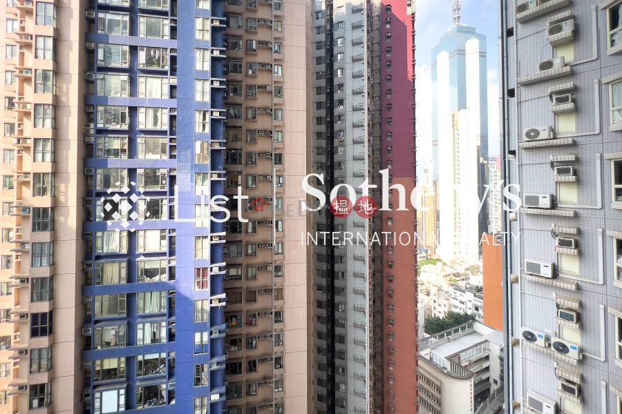 Property for Rent at Centrestage with 3 Bedrooms | 108 Hollywood Road | Central District | Hong Kong, Rental | HK$ 36,000/ month