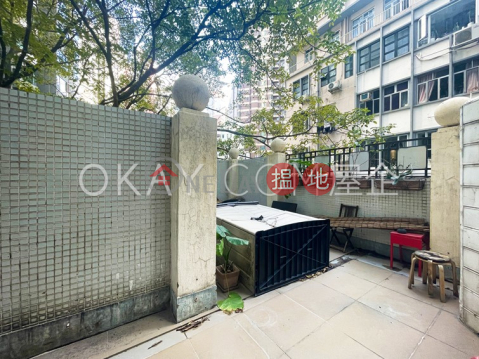 Generous 1 bedroom with terrace | For Sale | Windsor Court 衛城閣 _0